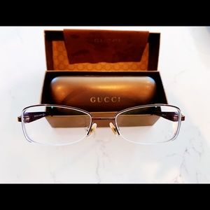 Gucci frame with case